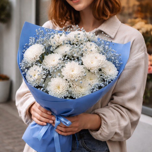 5 белых кустовых хризантем