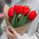 Букет 5 красных тюльпанов