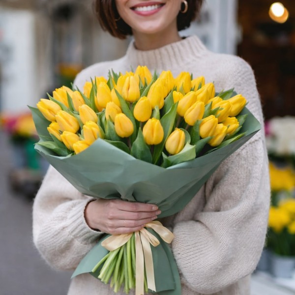 51 желтый тюльпан