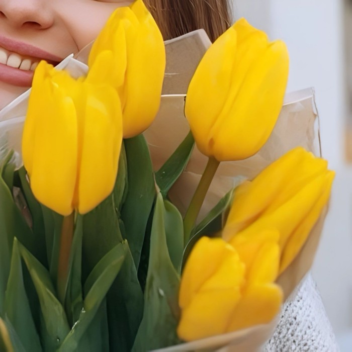 Букет 7 желтых тюльпанов